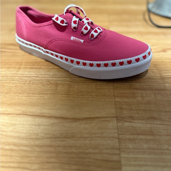 Vans Authentic Pink Sneakers with Heart Foxing & Laces - Juniors 6 (Women's 7.5) - Picture 12 of 14